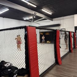 MMA CAGE