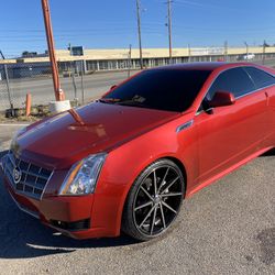 2011 Cadillac CTS Coupe On 22s