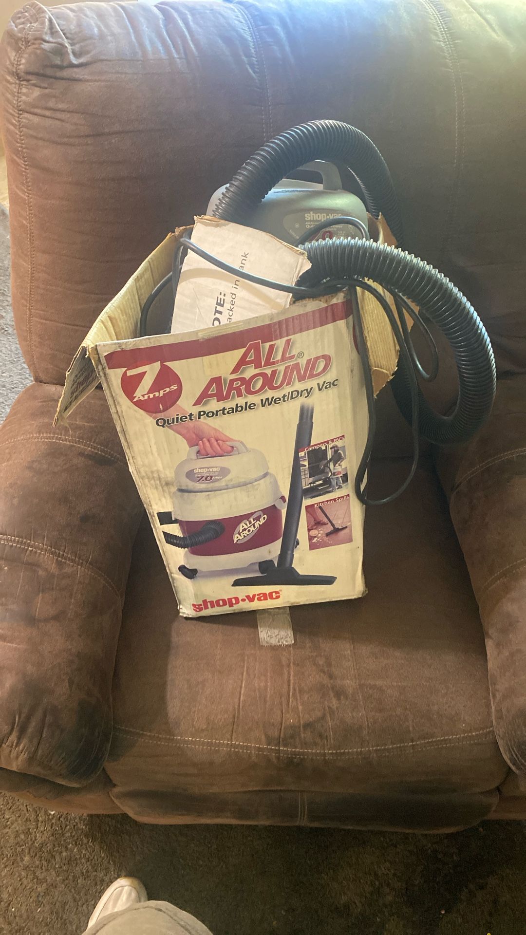 Shop Vac With Attachments $20