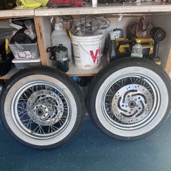 Harley Heritage Wheels