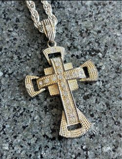 4.5” Silver Plated Cross w/rhinestones