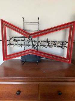 Budweiser pool table neon light