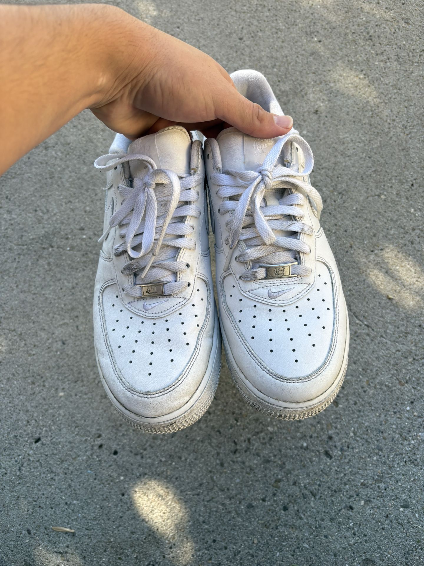 Nike Air Force Supreme Size 9