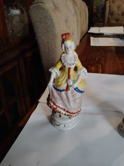 Vintage colonial Victorian woman figurian dressed long hair bow occupied Japan 7.5"