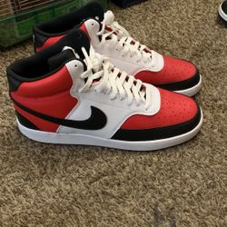 Nike Court Visions
