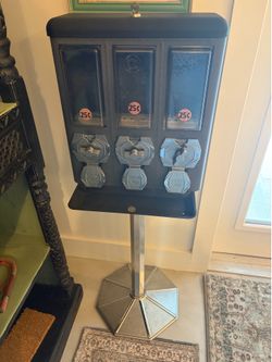 Vintage Candy or gum dispenser, art deco look