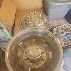 Ford Super Duty Hub Caps