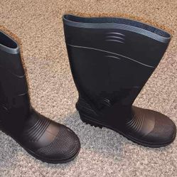 Knee Boots Waterproof And Steel Toe Brand New 