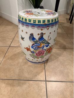 2 beautiful oriental furniture