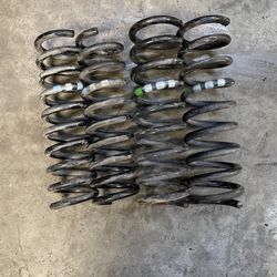 Mercedes Benz Front And Rear C43 W202 Springs Used