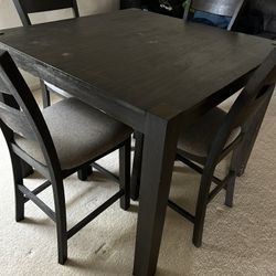 Dining Room Set Table And 4 Chairs