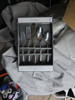 Hayden Flatware Set 20 Pieces