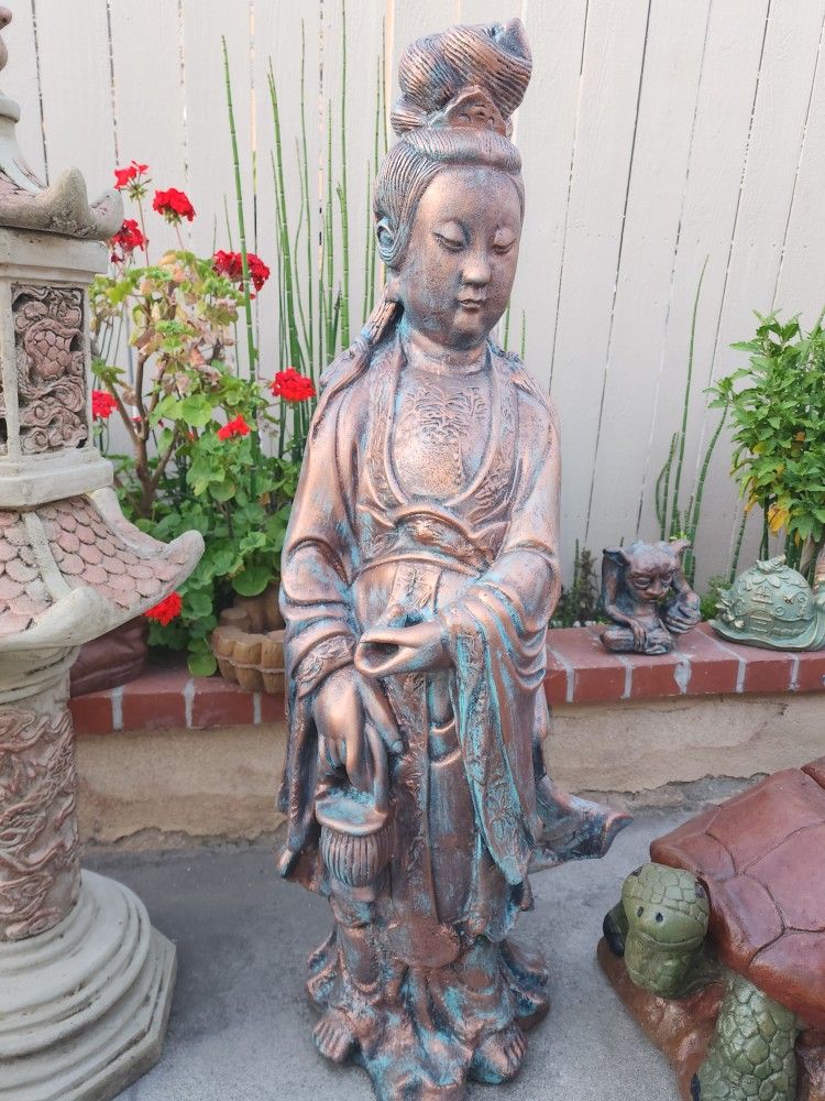 Quan Yin Statue Chinese Goddess For Sale