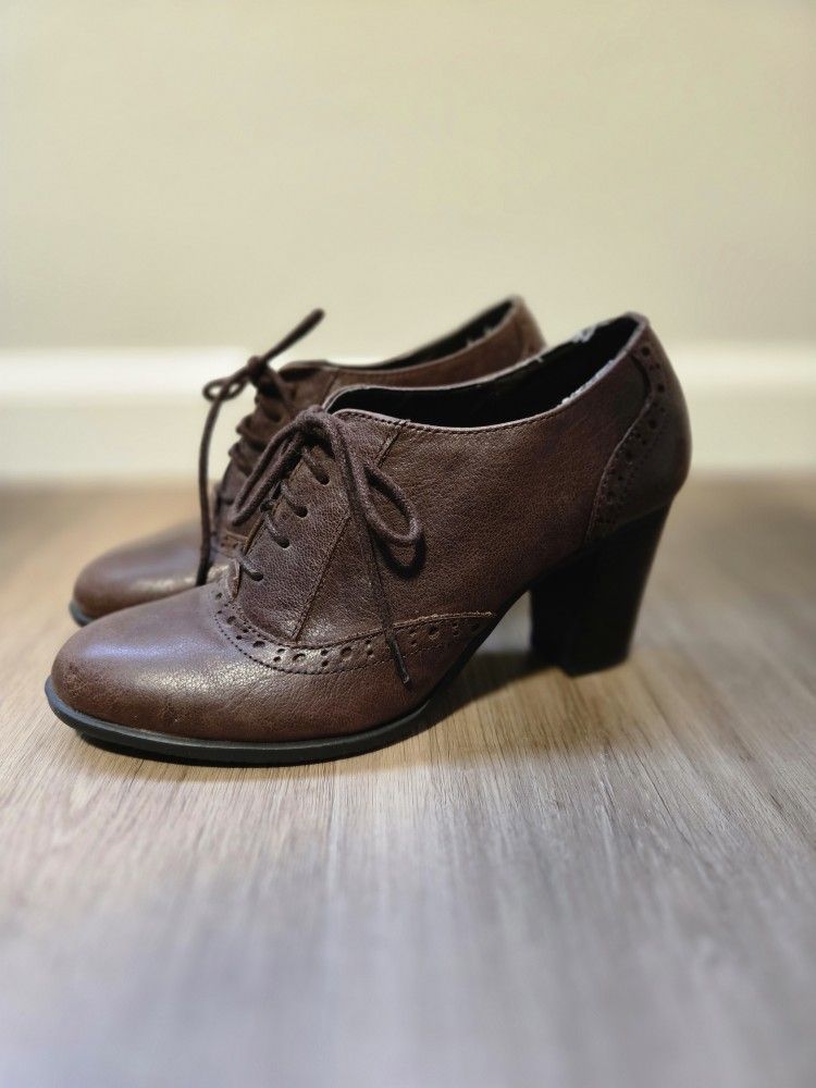 Bandolino Brown Leather Ankle Booties, Women's Size 7