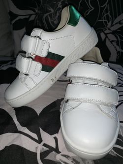 Like new Gucci authentic toddler shoes size 7c