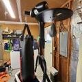 100 Lb Heavy Bag And Stand W/ Speed Bag