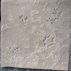 Indian Antique Anciet Relics Sandstone Cast Iron Indoor Outdoor Pedestal Table Or Coffee Table 