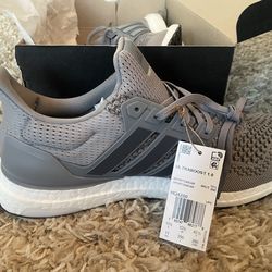 Adidas UltraBoost 1.0-men’s Size 11