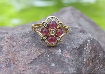 14k Ruby Cabochon and Diamond Ring