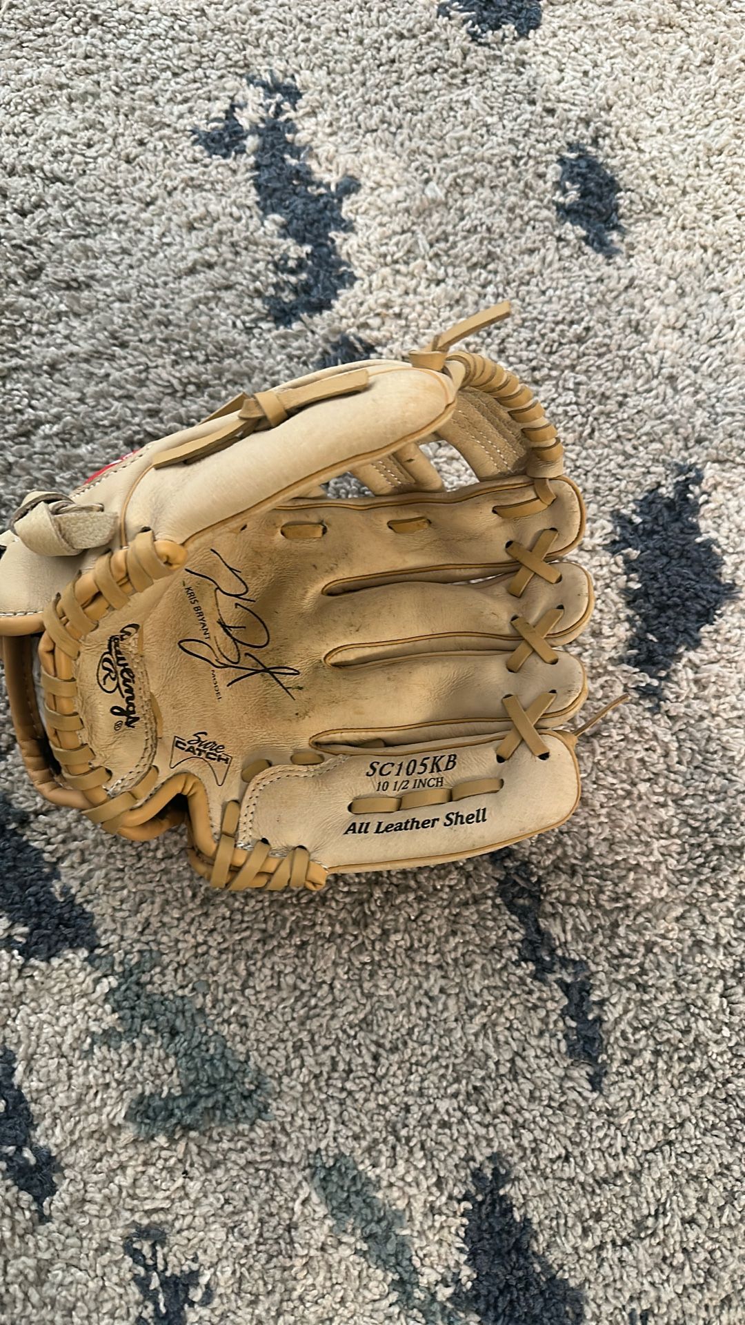 10 1/2” Rawlings Baseball Glove