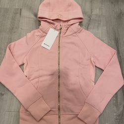 Lululemon Light Pink Scuba Hoodie Size 6