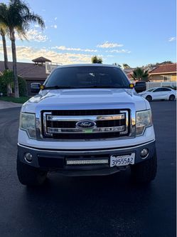 Ford F-150 White Pickup Truck