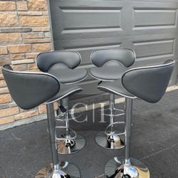 New 4 Gray Bar Stools 