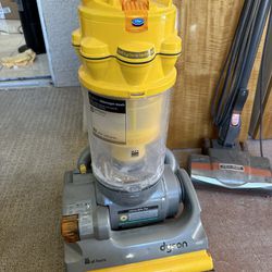 Dyson DC14 All Floors Vacuum In Good Condition 