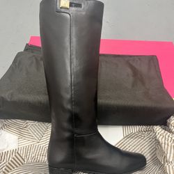 New Tall Kate Spade Black Leather OLIVER Gold Heel Flat Full Zipper Italy 9