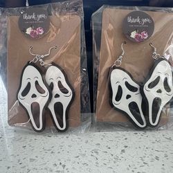 Scream / Ghost Face Earrings