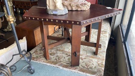 1900’s Leather Top in the style of Stickley hexagon table