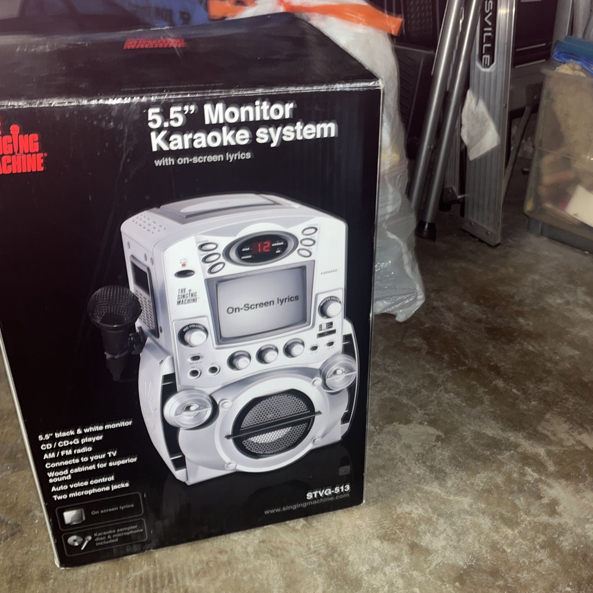 5.5” Monitor Karaoke System