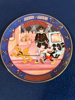Vtg "Mickey's Gala Premiere" 1933 Ltd Edition 4th Plate in Mickey & Minnie Through the Years