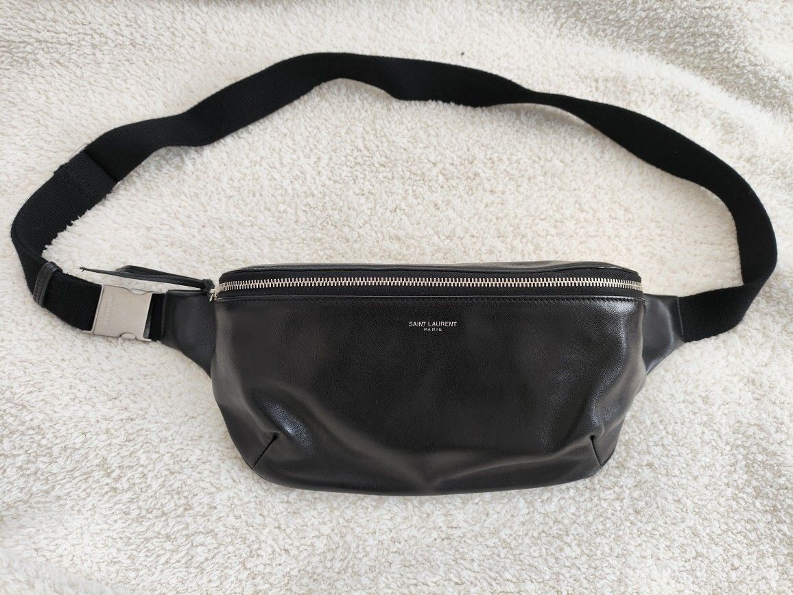 Saint Laurent Paris Crossbody waist All Leather Bag
