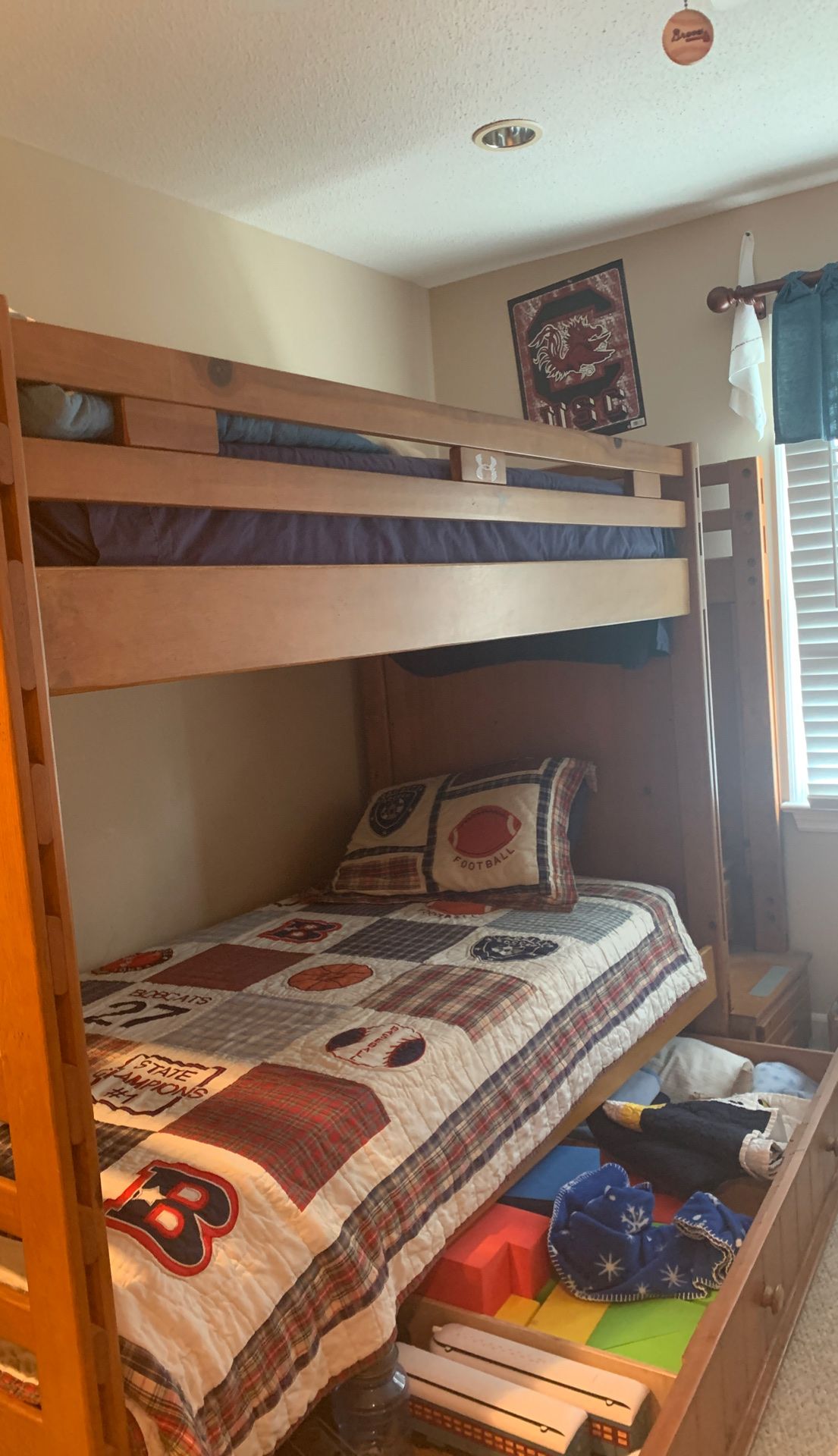 3 piece Bunk Bed bedroom set