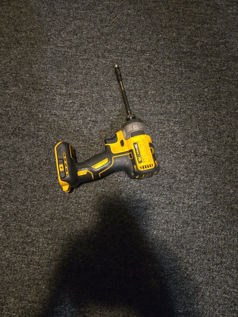 Dewalt 20v Driver No Battery Or Charger