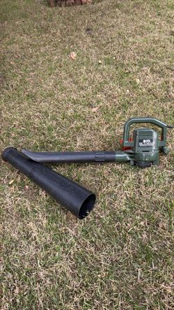 Black & Decker  blower/vacuum