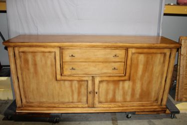 8 foot long Drexel Heritage Mirepoix Credenza