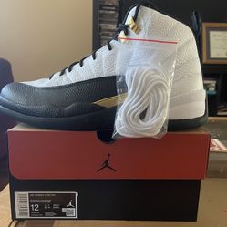 Jordan 12 Royalty Size 12