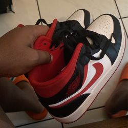 Jordan 1 Mid