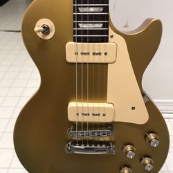 Gibson Les Paul 2010 tribute worn gold