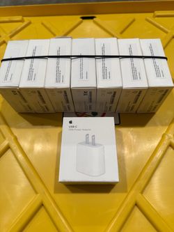 Apple USB-C 20W power adapter