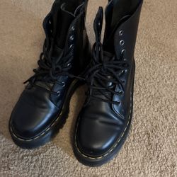 Platform Dr Martens Boots 