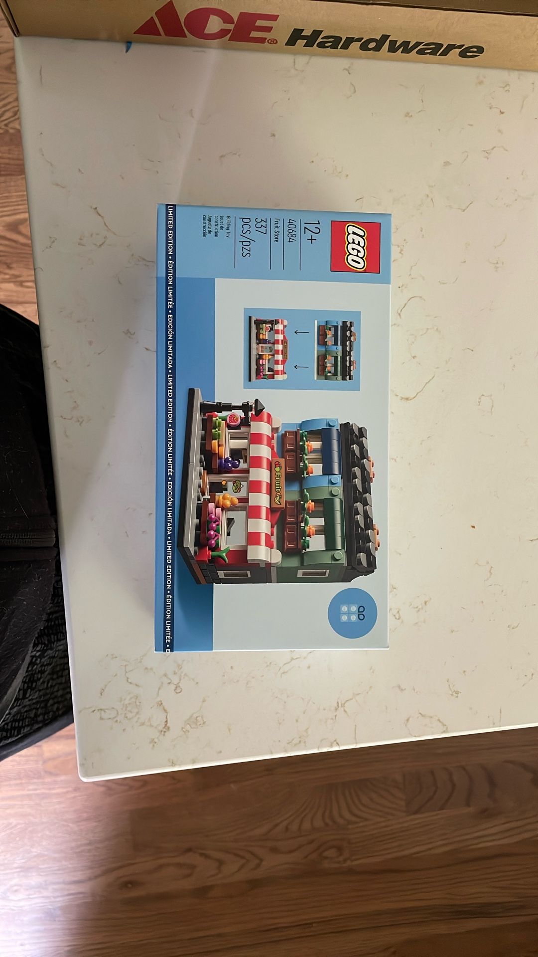 Lego Mini Scale Fruit Store 40684 New Sealed