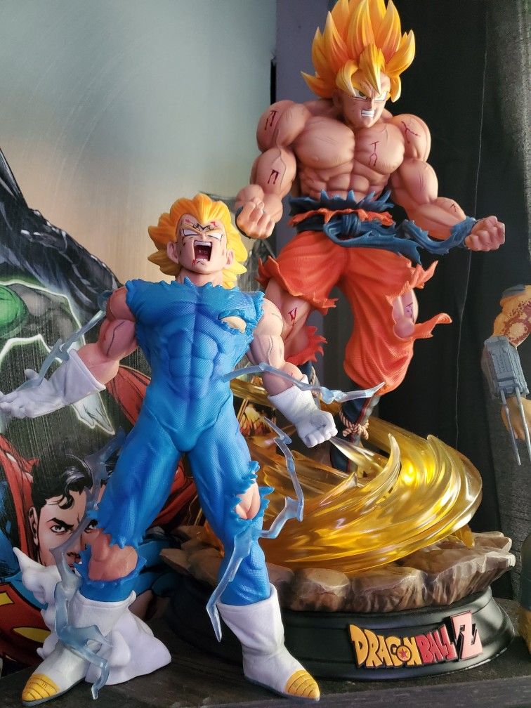 Dragon Ball Z vageta FIGUERE Statue AND goku LED STATUE