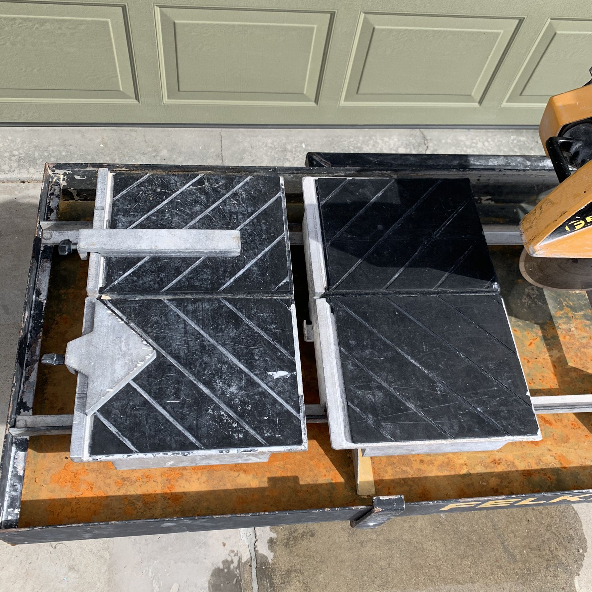 Felker Tile Master XL Wet Tile Saw Commercial Model Large Tiles Stone
