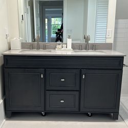 Freestanding Double Sink Bath Vanity With Faucets 