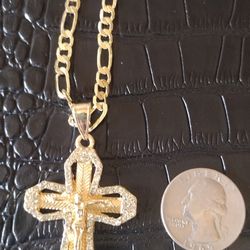 Cross Pendant And Chain Set 