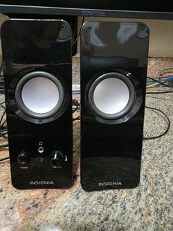 Insignia computer speakers