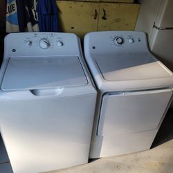 GE Washer & Dryer Set